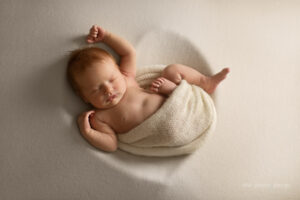 nyfödd, nyföddfotografering, barnfotograf, fotograf i Helsingborg
