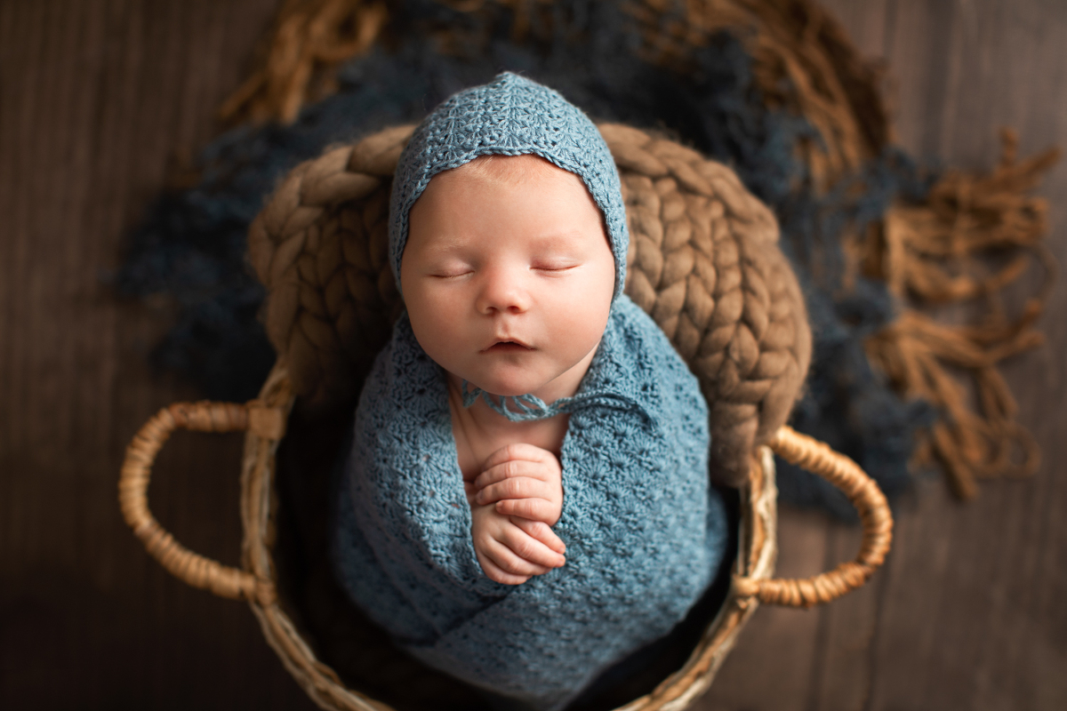 nyföddfotograf, nyföddporträtt, nyfödd, ramlösa, skåne, helsingborg